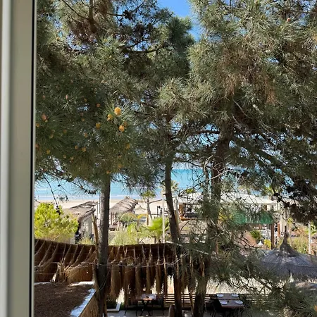 Pandora's Seaview Durrës