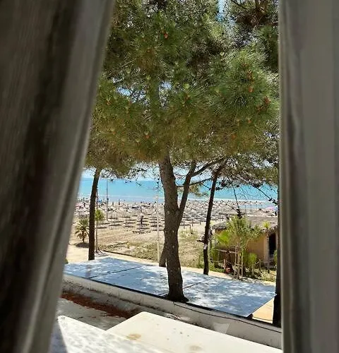 Pandora's Seaview Apartment Durrës
