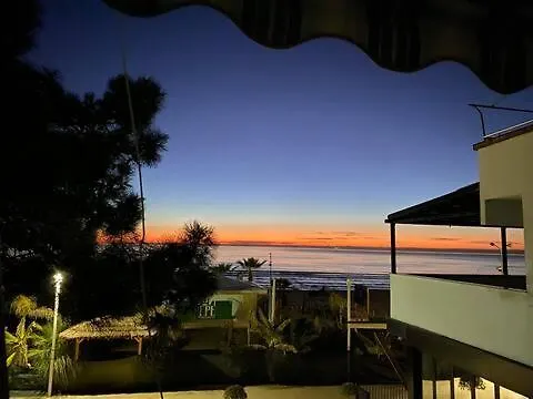 Pandora's Seaview Apartment *